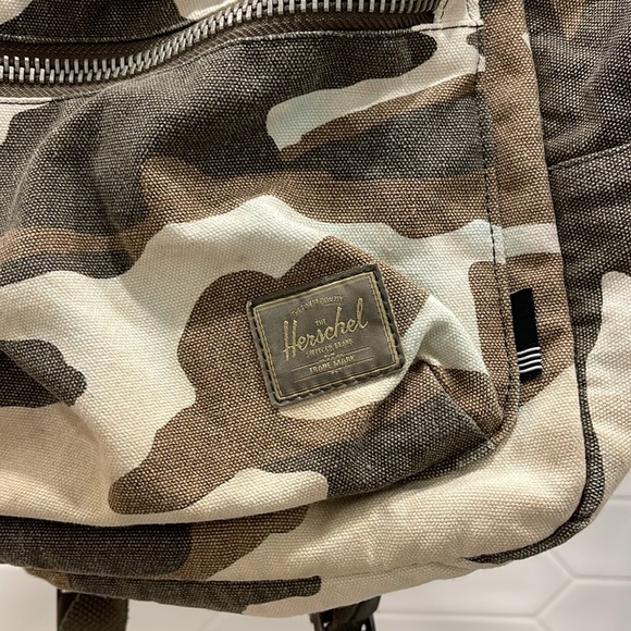 Hershel Small Backpack - Picture 4 of 4